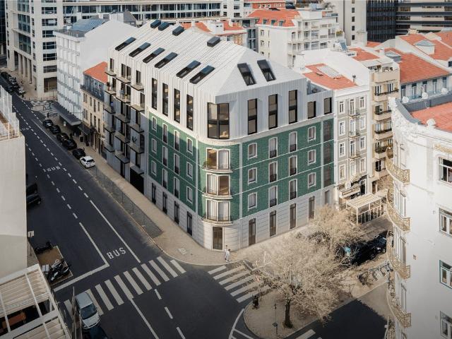 Apartamento T0 com 44,50m2 e varanda com 7,50m2 | Parqueamen. 45m² Ajuda