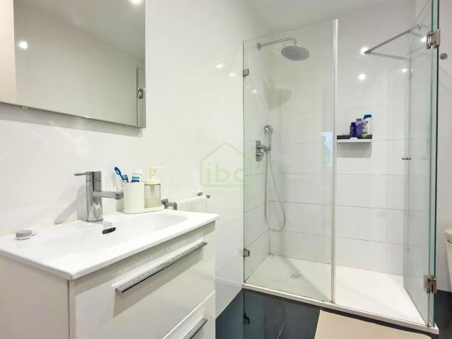 Apartamento T0 com terraço junto ao rio em Vila do Conde