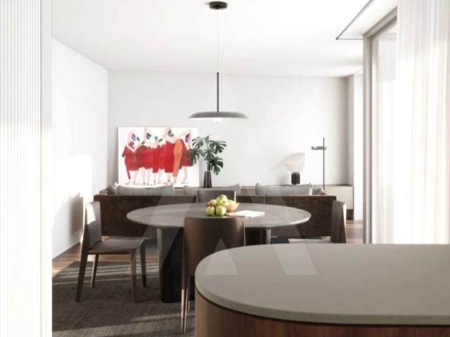 Apartamento T0 com varanda e lugar de garagem em São Bernardo!