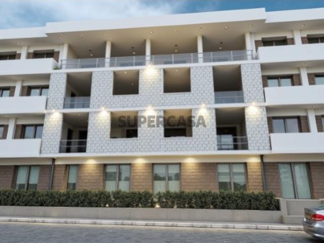 Apartamento T0 com varanda em Oliveira de Azeméis