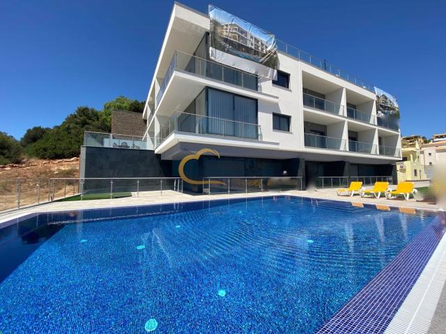 Apartamento T0 com Vista mar, piscina e garagem