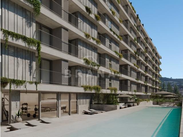 Apartamento T0, condomínio privado com Piscina, S. Vitor Braga!