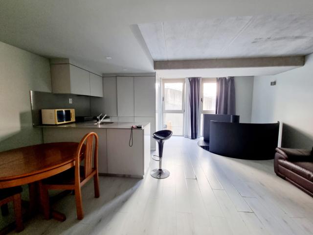Apartamento T0 duplex semi mobilado no centro de Aveiro!