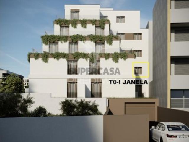 Apartamento T0 em Vila Nova de Famalicão e Calendário