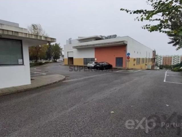 Apartamento T0 em Águas Livres