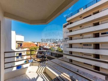 Apartamento T0 em Costa da Caparica