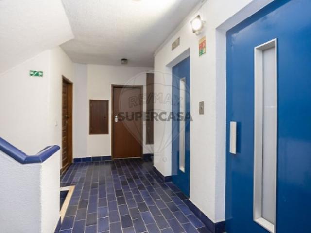 Apartamento T0 em Costa da Caparica
