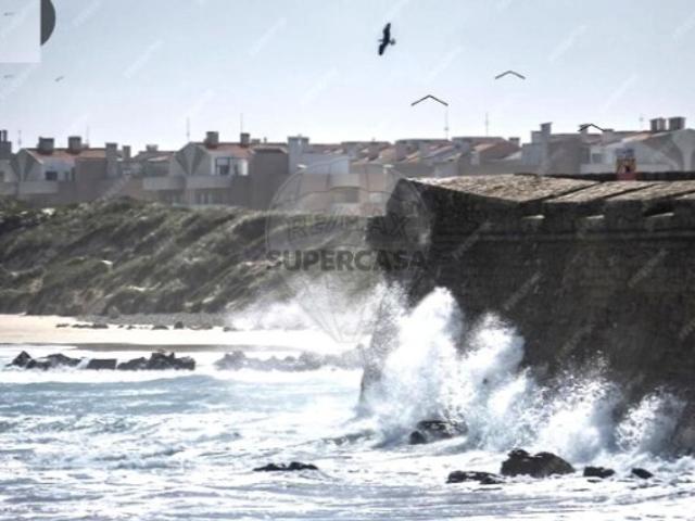 Apartamento T0 em Nazaré