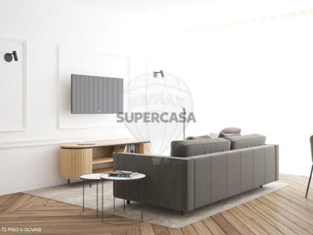 Apartamento T0 em Olivais