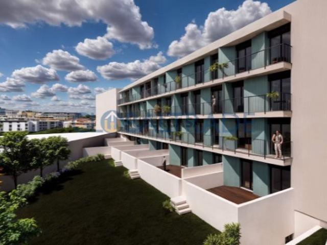 Apartamento T0 em Paranhos
