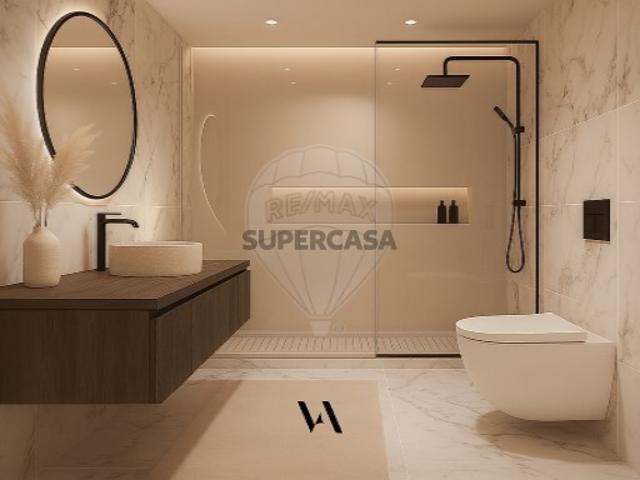 Apartamento T0 em Santa Marinha