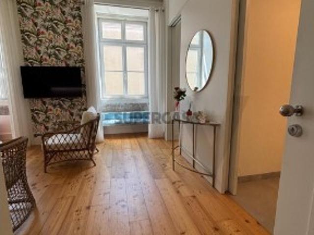 Apartamento T1 na Rua do Arsenal, Chiado