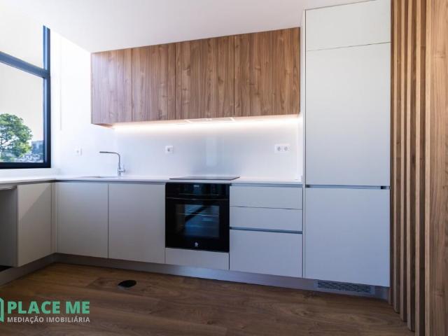 Apartamento T0 Novo Azurém Equipado
