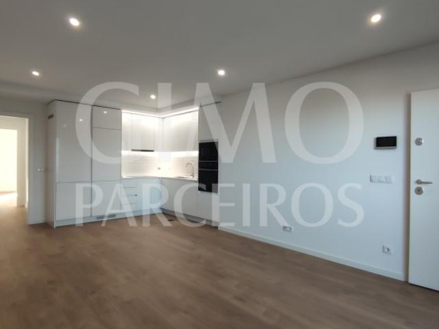 Apartamento T0 NOVO à entrada de Aveiro