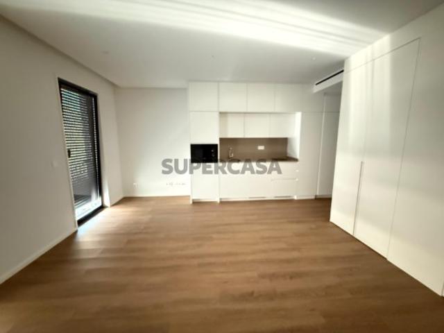 Apartamento T0 Novo em Aveiro