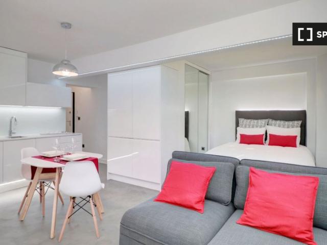 Apartamento T0 para arrendamento em Alfragide, Lisboa