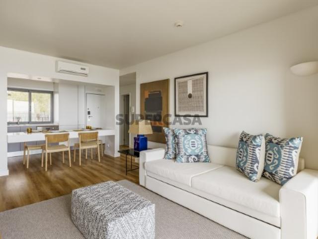 Apartamento T0 perto da praia, no Harbour View II, Sesimbra