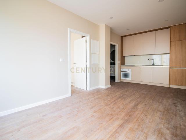 Apartamento T0 remodelado na Praia de Quiaios