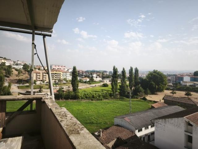 Apartamento T6 Mirandela