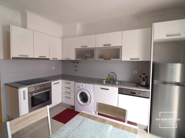 Apartamento T1+1 C/ garagem Tunes
