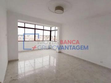 APARTAMENTO T1+1 COM ARRECADAÇÃO