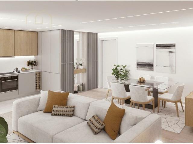 Apartamento T1+1 com lugar de garagem, para comprar no centr. 81m² Campanhã