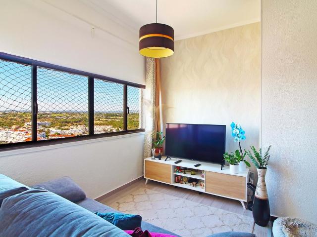 Apartamento T1+1 com piscina em Albufeira