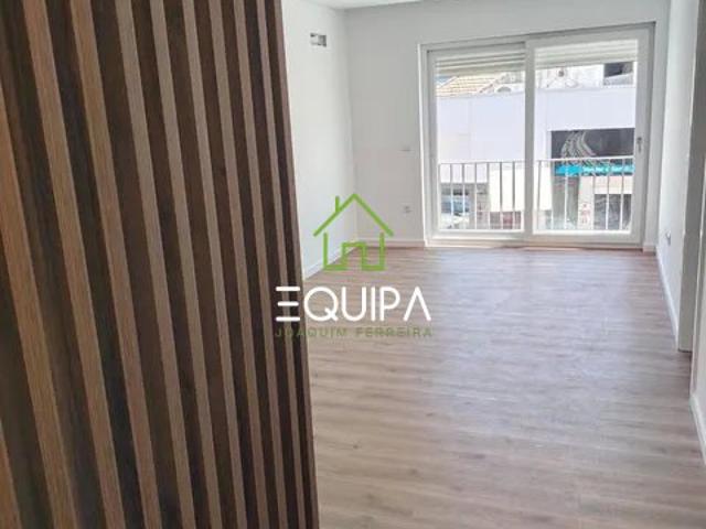 Apartamento T1+1 Com Varanda, centro de Vizela