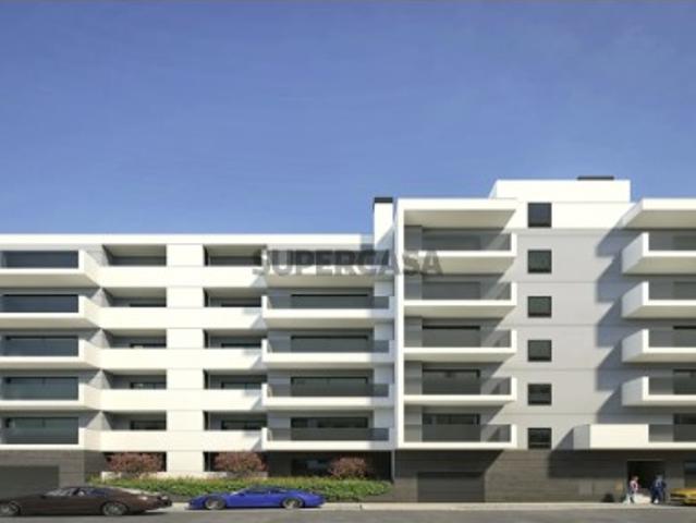 Apartamento T1+1 com varanda e garagem em novo empreendimento no Algarve