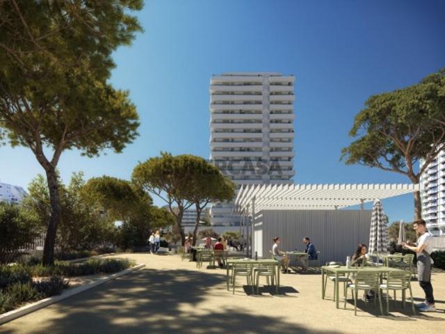 Apartamento T1+1 com vista mar e numa zona de excelência na Praia da Rocha, Algarve