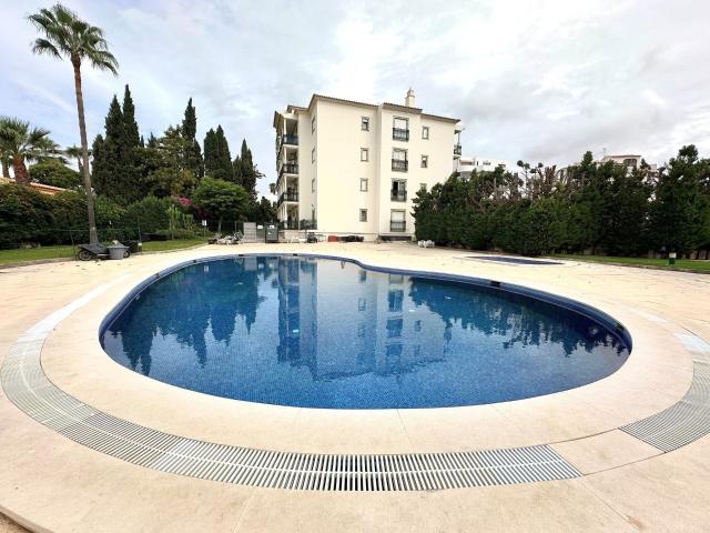 Apartamento T1+1 com vista mar em Albufeira 53m² Albufeira e Olhos de Água