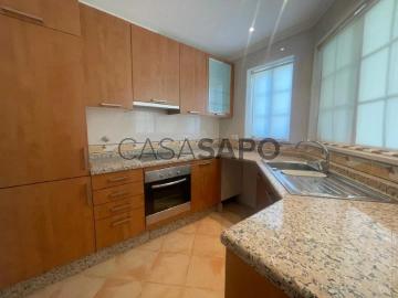 Apartamento T1+1 Duplex para alugar em Loulé