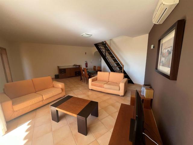 Apartamento T1+1 Duplex para Venda na Praia da Luz 115m² Luz