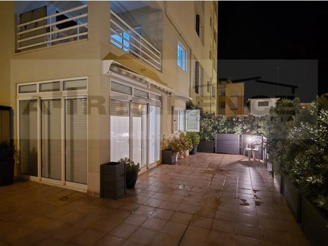 Apartamento T1+1 em Armação de Pêra Distancia a pé das praias e de todos os serviços