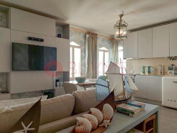 Apartamento T1+1 em Faro