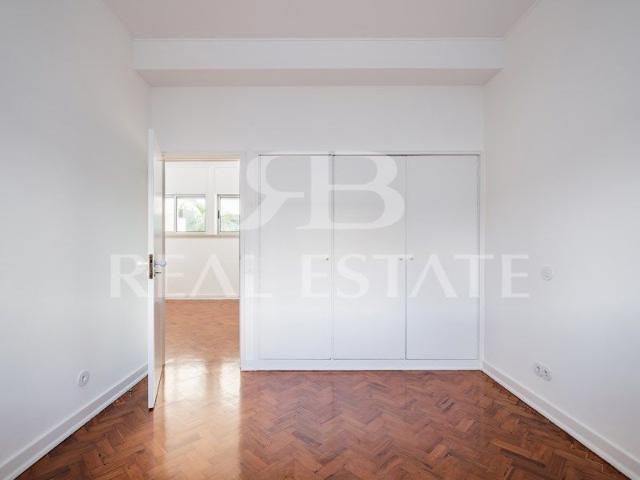 Apartamento T1+1 em Lisboa