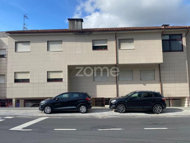 Apartamento T1+1 em Santo Adrião, Vizela