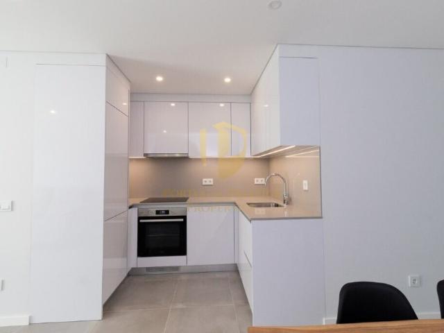 Apartamento T1+1 Novo com Bela Vista Mar 3º Andar com Elevador Monte Gordo
