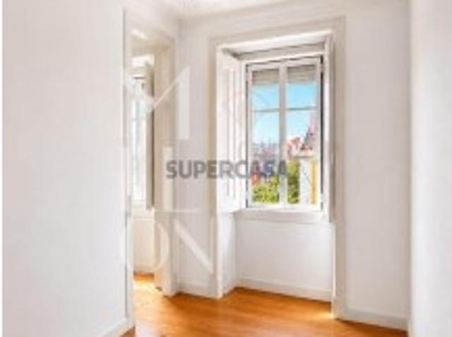 Apartamento T1+1 no coração da Graça