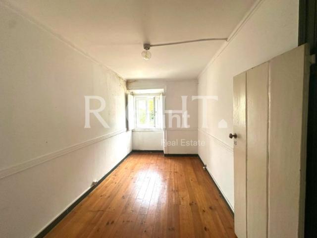 Apartamento T1+1 na Misericórdia, Lisboa