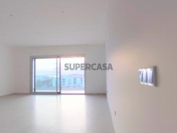 Apartamento T1+1 na Nazaré