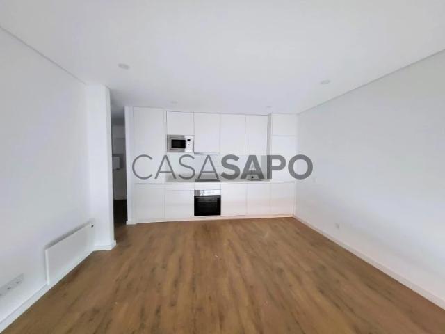 Apartamento T1+1 para alugar em Maia
