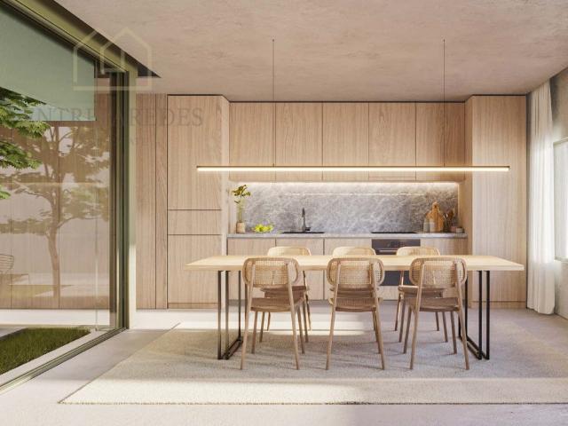 Apartamento T1+1 para Comprar junto ao Bairro de Hollywood. 95m² Lordelo do Ouro e Massarelos