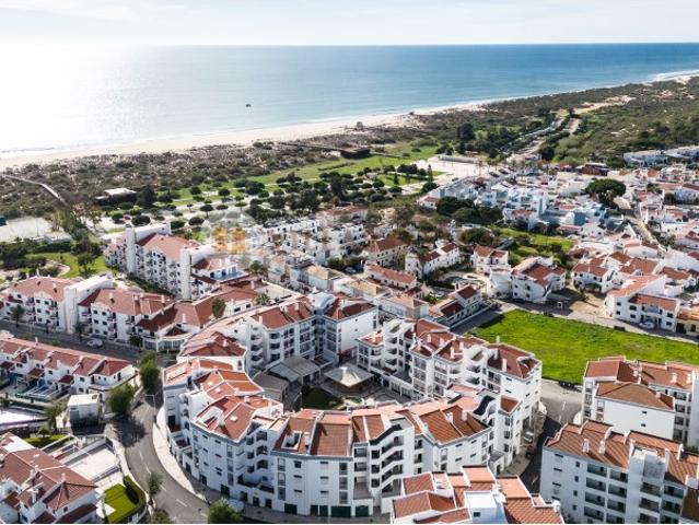 Apartamento T1+2 Duplex Urbanização Orlamar Praia da Manta Rota