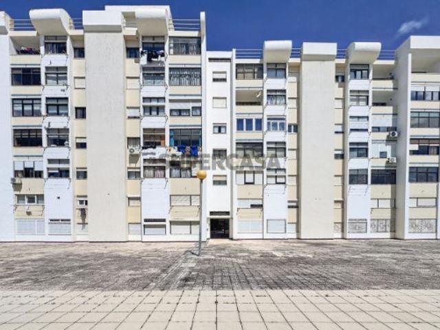 Apartamento T1+3 Costa da Caparica