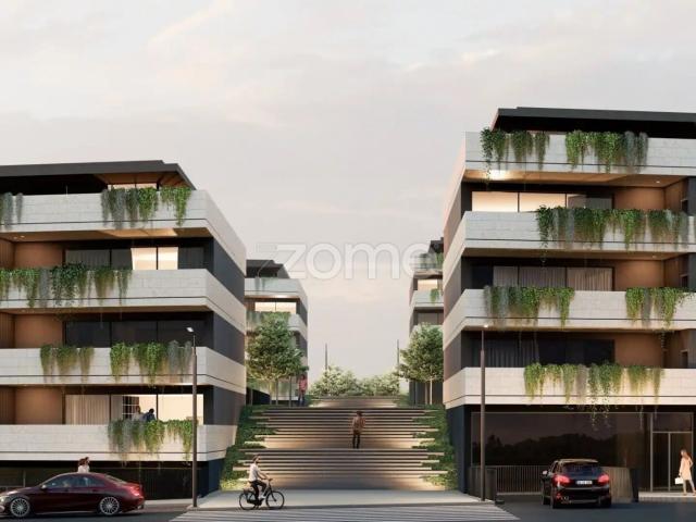 Apartamento T1 0P localizado no piso 0, com área total de 94.9 m2