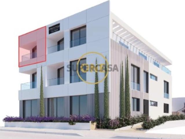 Apartamento T1 NOVO, com AC, cozinha equipada, no centro de Machico