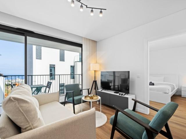Apartamento T1 +1 Barreiros, São Martinho, Funchal