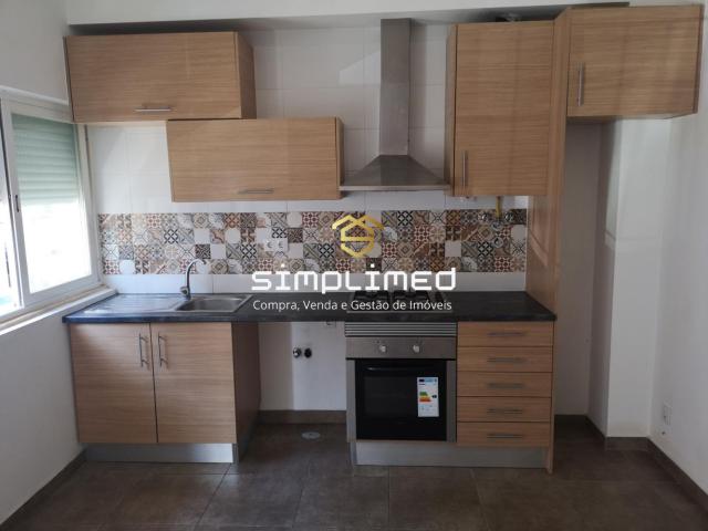 Apartamento T1 +1 Lavradio