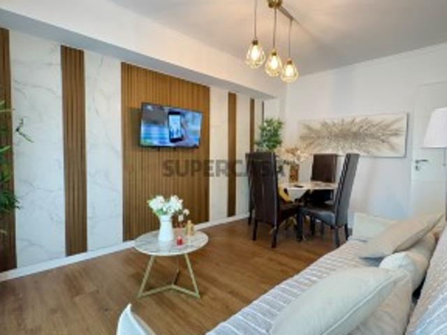 Apartamento T1 + 1 REMODELADO CODIVEL